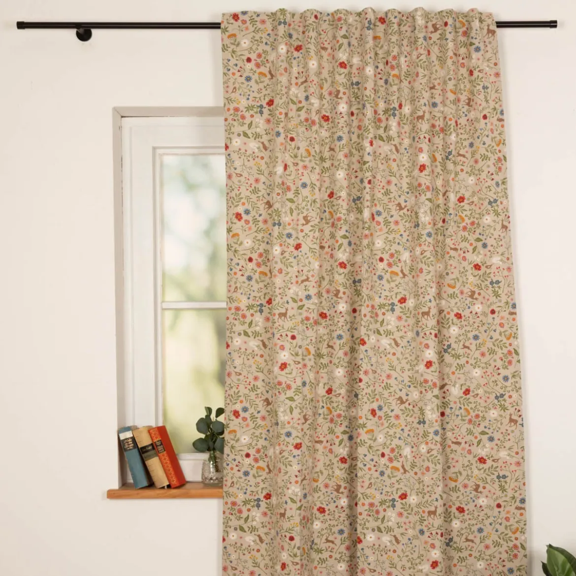 Vorhang Leinenlook Floral Animal Garden natur bunt mit Smok-Schlaufenband 245x130cm (HxB) oder Wunschmaß von SCHÖNER LEBEN.