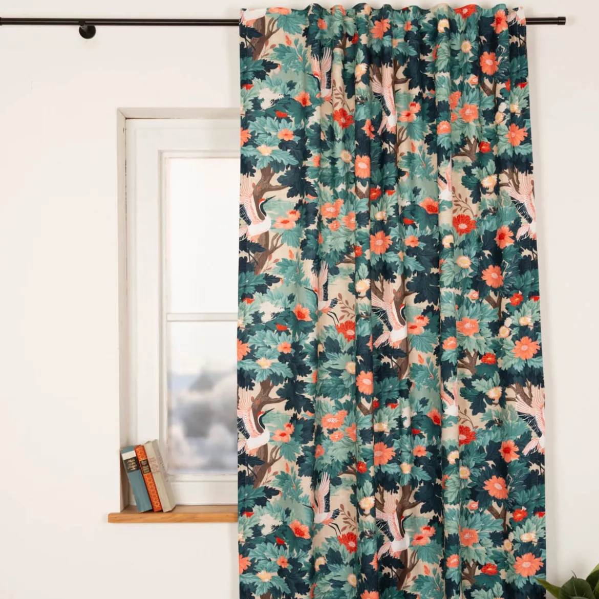 Vorhang Leinenstruktur Kranich Blumen türkisblau rot mit Smok-Schlaufenband 245x130cm (HxB) oder Wunschmaß von SCHÖNER LEBEN.
