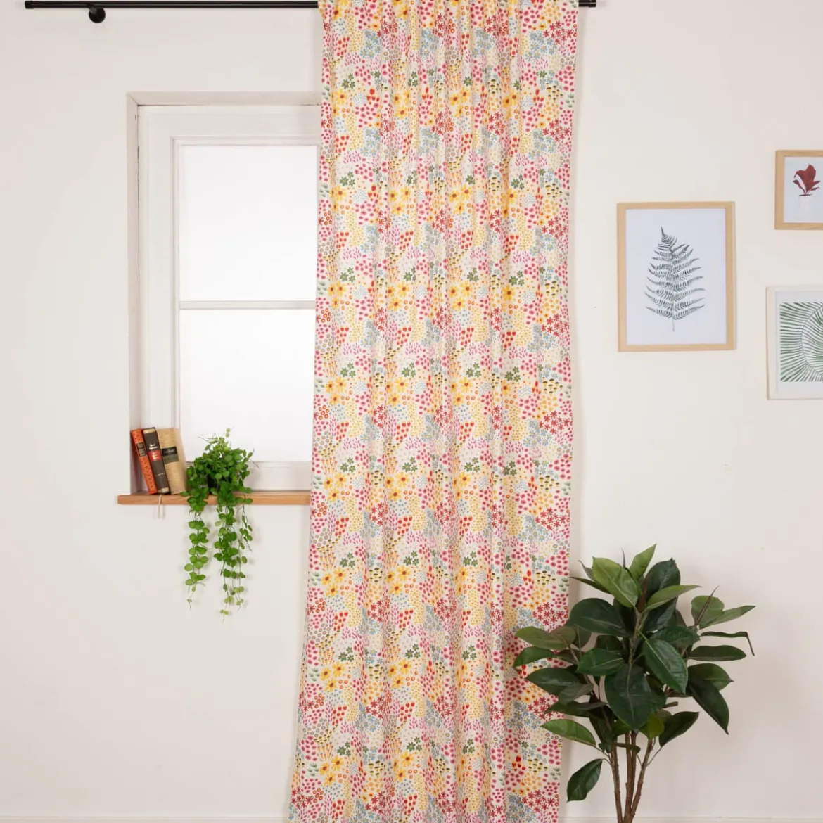 Vorhang Mini Blumen in weiß bunt mit Smok-Schlaufenband 245x130cm (HxB) oder Wunschmaß von SCHÖNER LEBEN.