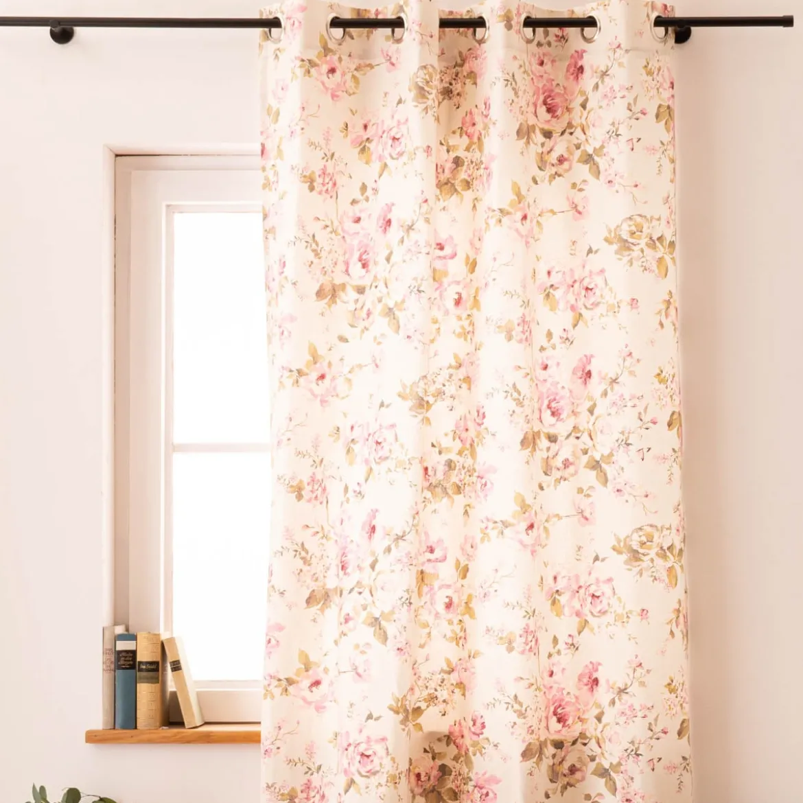 Vorhang mit Ösen Classic Painted Rose Rosen ecru rosa in 245cm oder Wunschlänge von SCHÖNER LEBEN.