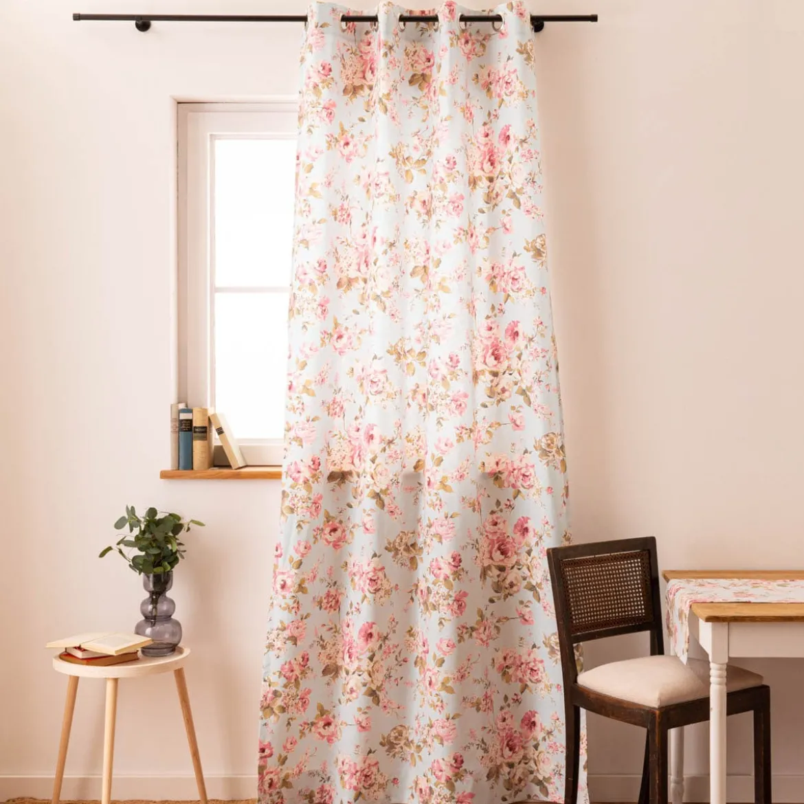 Vorhang mit Ösen Classic Painted Rose Rosen hellblau rosa in 245cm oder Wunschlänge von SCHÖNER LEBEN.