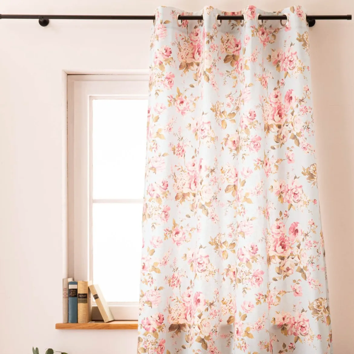 Vorhang mit Ösen Classic Painted Rose Rosen hellblau rosa in 245cm oder Wunschlänge von SCHÖNER LEBEN.