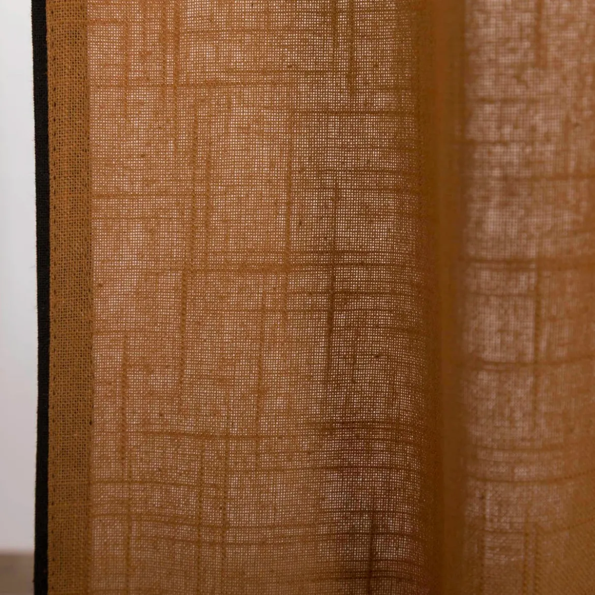 Vorhang mit Ösen Helios Baumwolle mit blickdichter Leinenstruktur camel 140x260cm