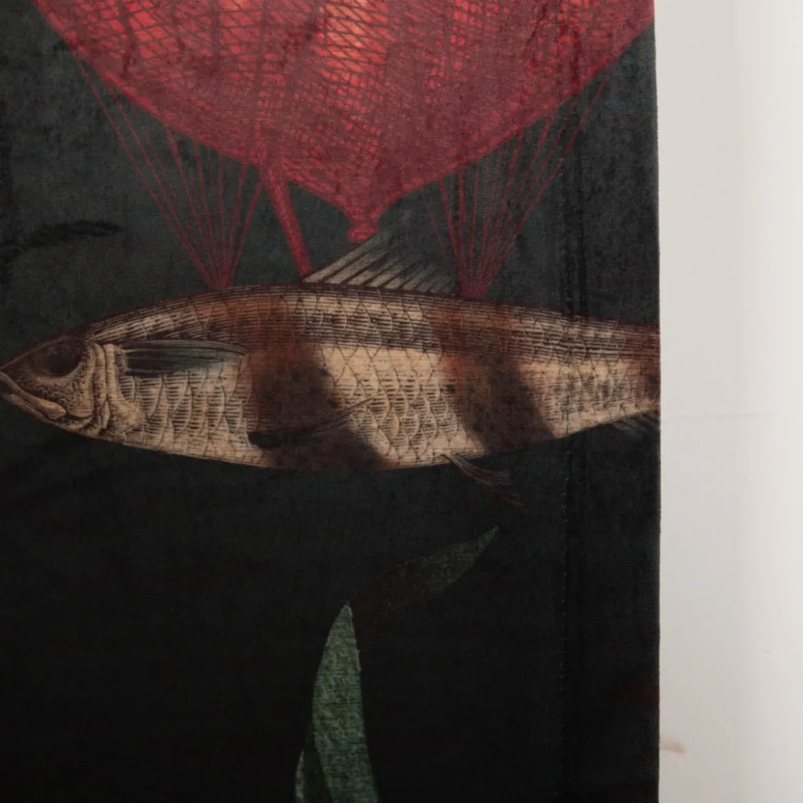 Vorhang Samtvorhang Fische Blumen Heißluftballon mit Smok-Schlaufenband 245x130cm (HxB) oder Wunschmaß von SCHÖNER LEBEN.