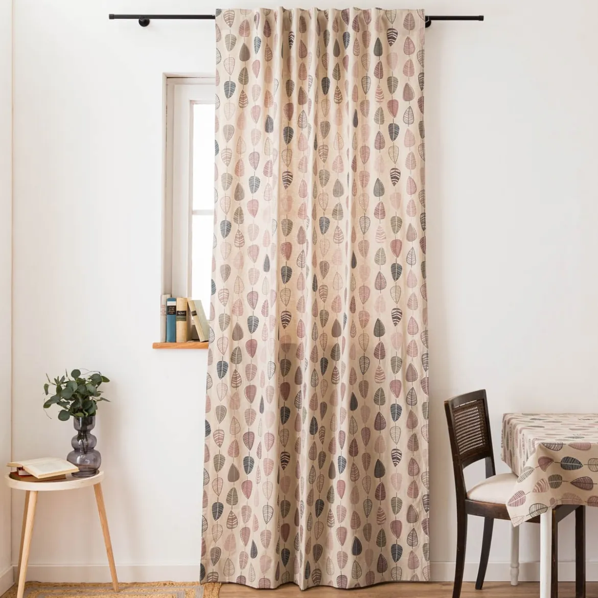Vorhang Scandi Retro Leaves Blätter natur rosa petrol in 245cm oder Wunschlänge von SCHÖNER LEBEN.