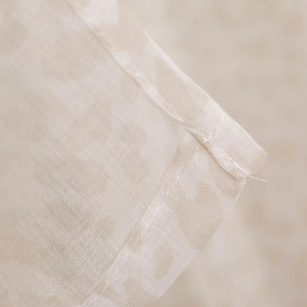 Vorhang Ösenvorhang Leo Voile halbtransparent weiß beige 140x260cm