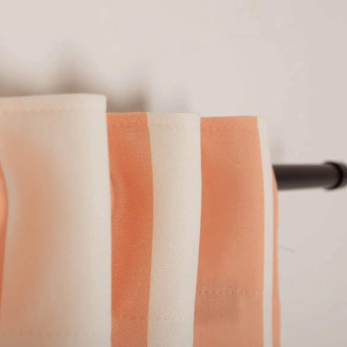 Vorhang Streifen peach ecru mit Smok-Schlaufenband 245x130cm (HxB) oder Wunschmaß von SCHÖNER LEBEN.