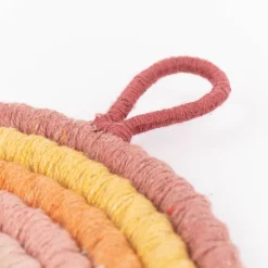 Wanddeko Regenbogen aus Baumwolle rosa gelb orange natur 23,5x29x1cm von Sass & Belle