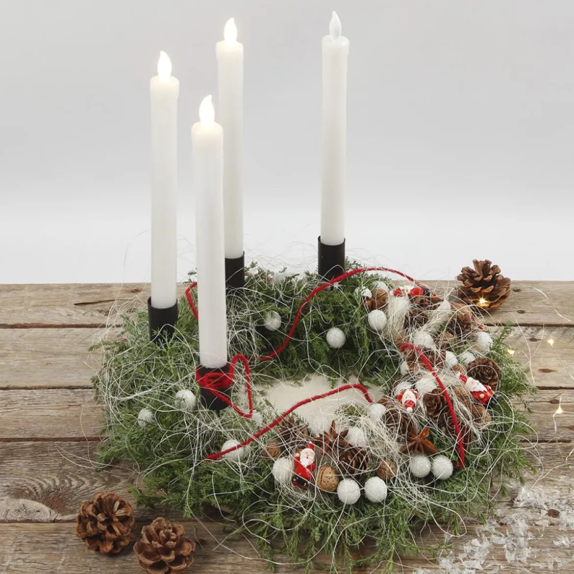 Weihnachtsmann Mini-Figuren 2 Stk ca 1,7x3,5cm von Creativ Company