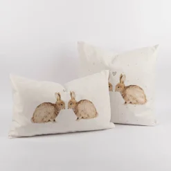 Wende Kissenhülle Kaninchen Herzen Samtoptik aus Kunstfaser weiß beige braun 45x45cm von Clayre & Eef
