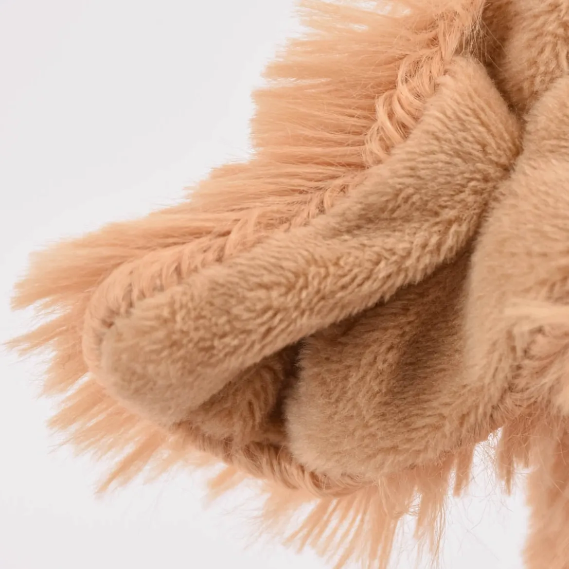 Wärmestofftier unser Welpe beige weiß 100% Hirse-Lavendelfüllung von Warmies®