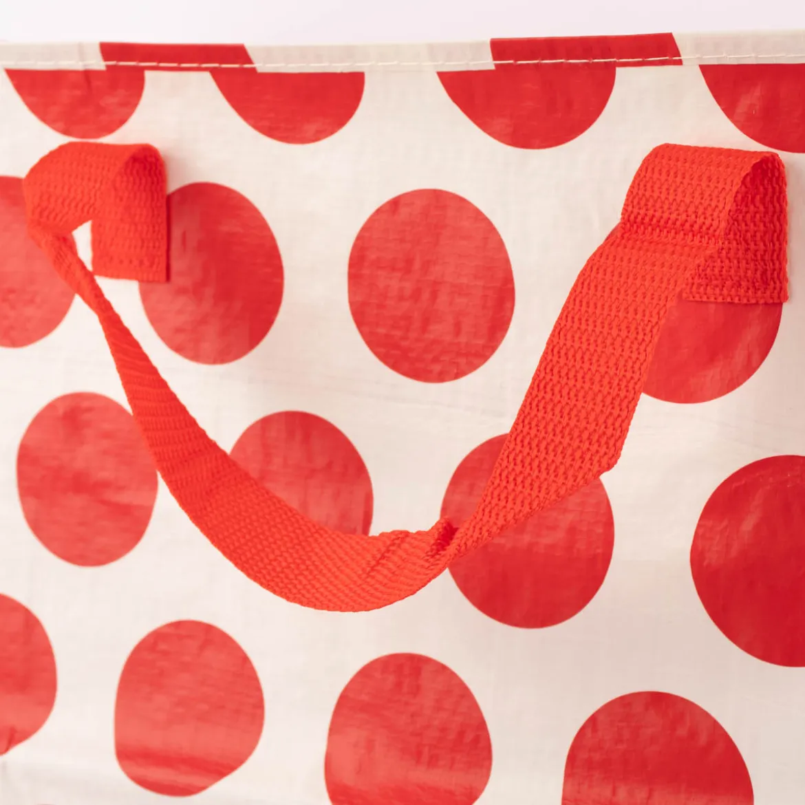 XXL Shopper Punkte aus recyceltem Material weiß rot 55x48x28cm