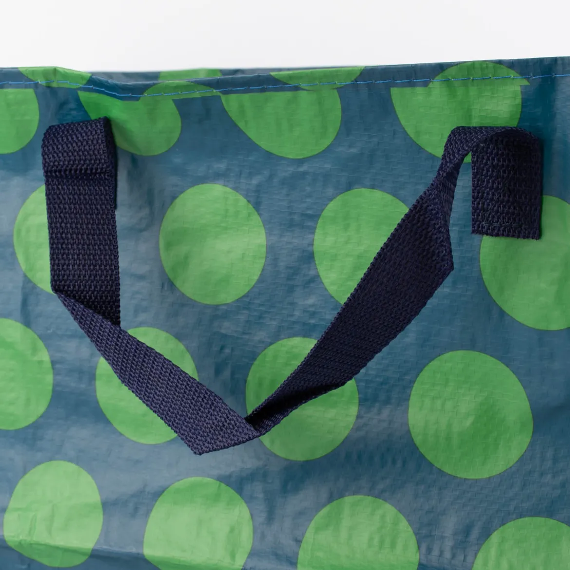 XXL Shopper Punkte aus recyceltem Material blau grün 55x48x28cm