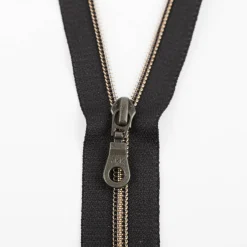YKK Reißverschluss Kunststoff-Deko-Spirale teilbar 5mm 65cm lang in der Farbe schwarz