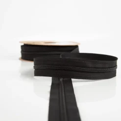 YKK Reißverschluss Meterware Kunststoffspirale 5mm in 3cm Breite individuell zuschneidbar Schwarz