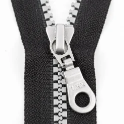 YKK Reißverschluss Vislon teilbar silber 5mm 40cm lang in der Farbe schwarz
